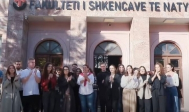 Manastirliu uron studentët dhe pedagogët në fillimin e vitit të ri akademik: Suksese në rrugëtimin tuaj drejt dijes